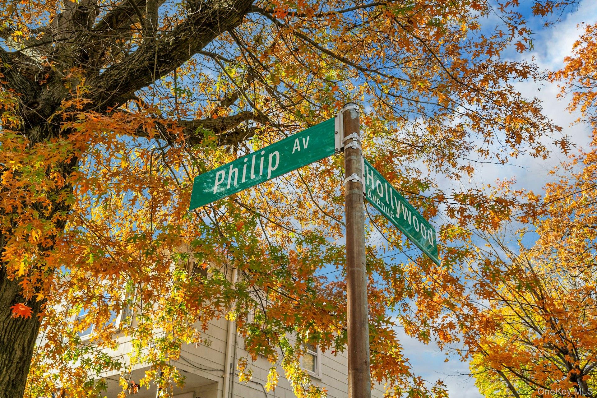 820 Hollywood Avenue, Bronx, NY 10465