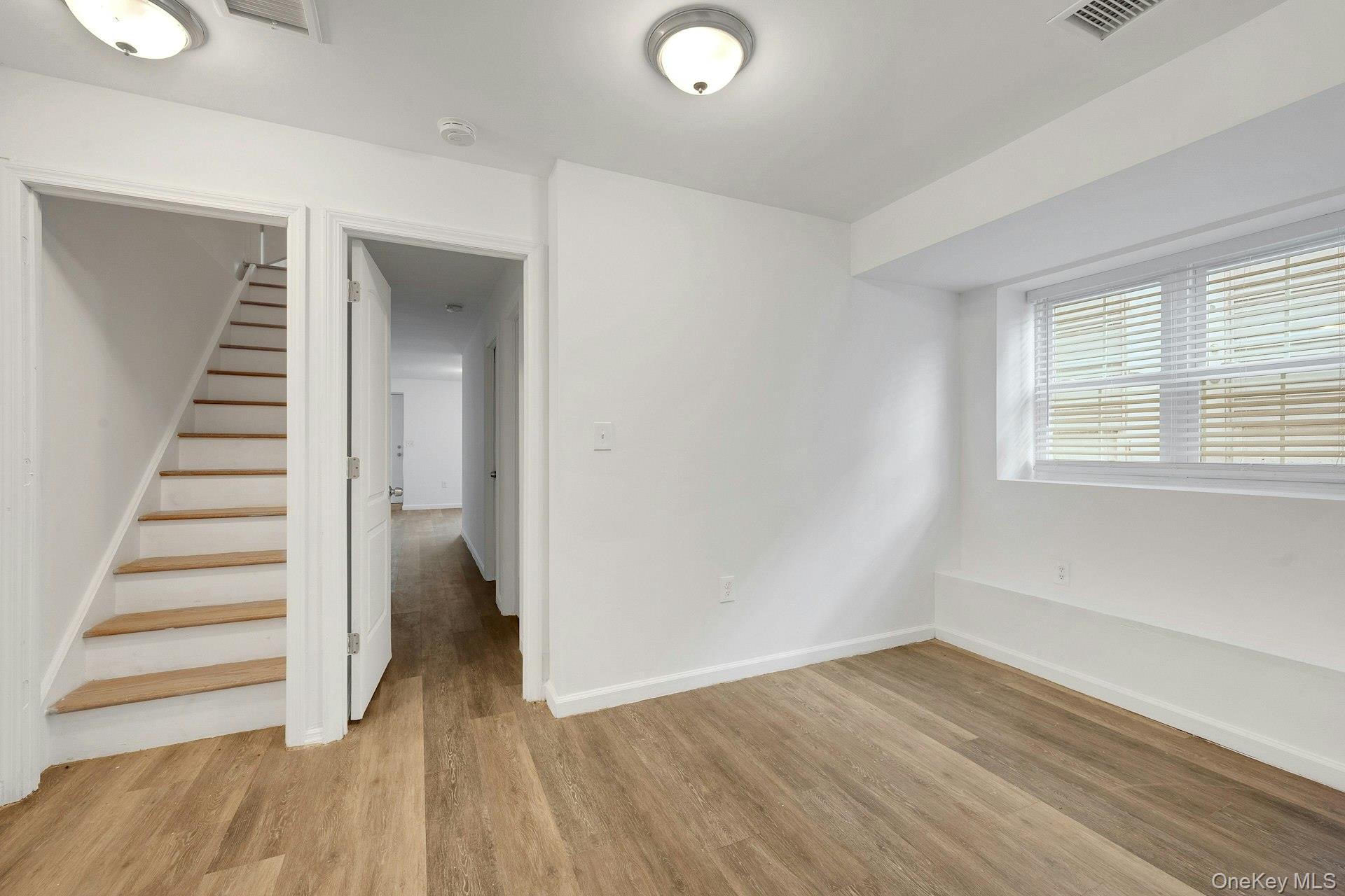 820 Hollywood Avenue, Bronx, NY 10465