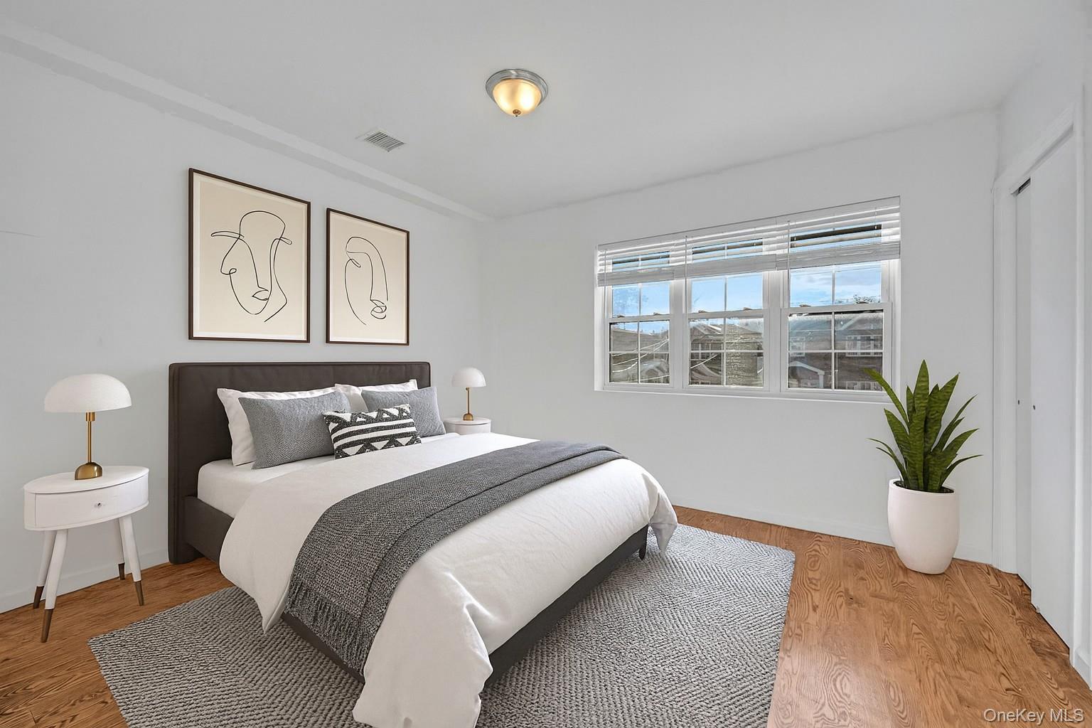 822 Hollywood Avenue, Bronx, NY 10465