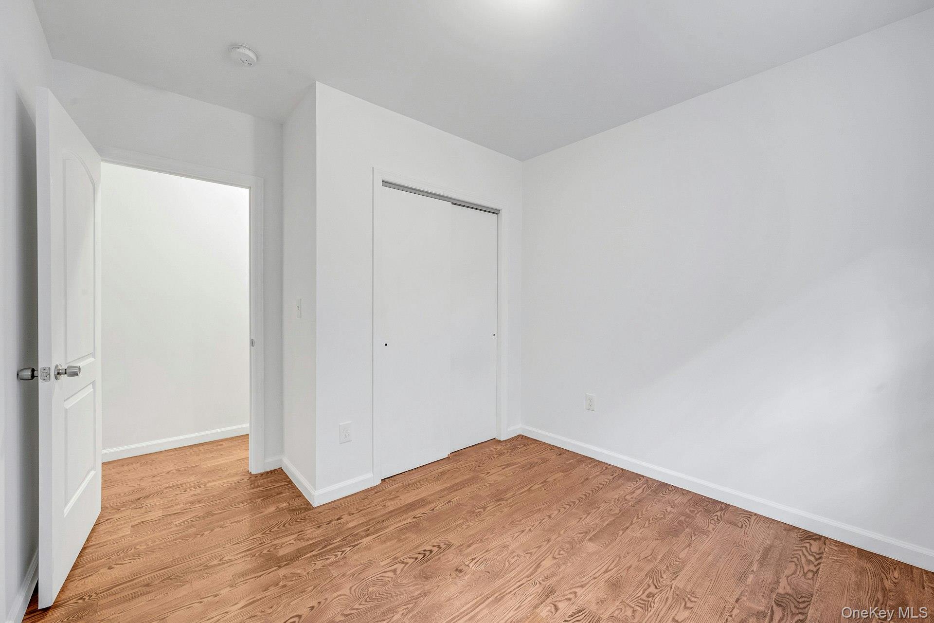 822 Hollywood Avenue, Bronx, NY 10465