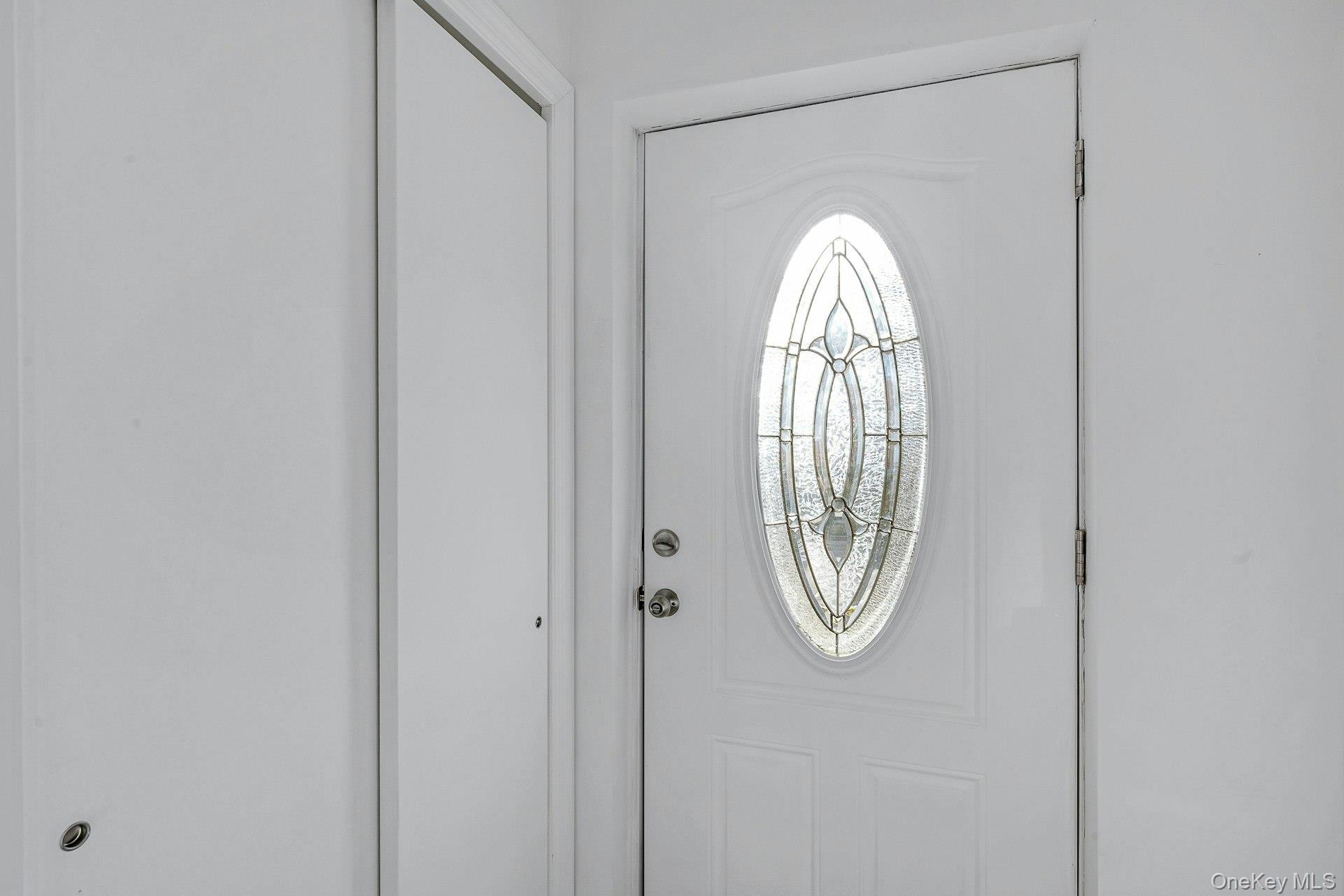 822 Hollywood Avenue, Bronx, NY 10465