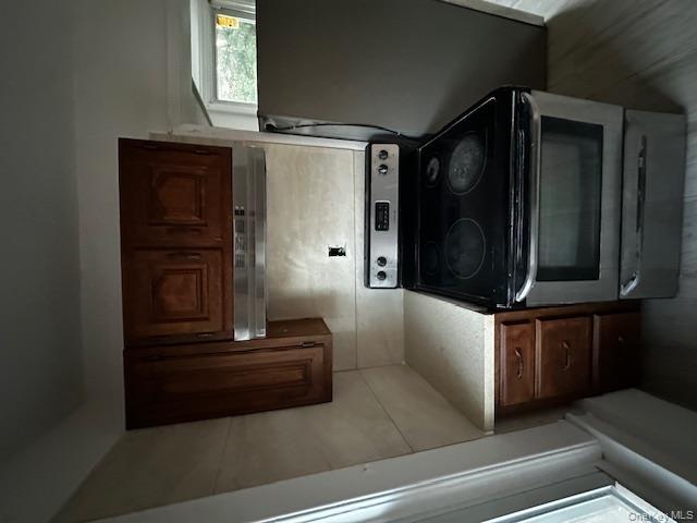 22 Bain Avenue, Poughkeepsie, NY 12601