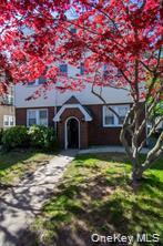 840 Seaman Avenue E # 2E, North Baldwin, NY 11510