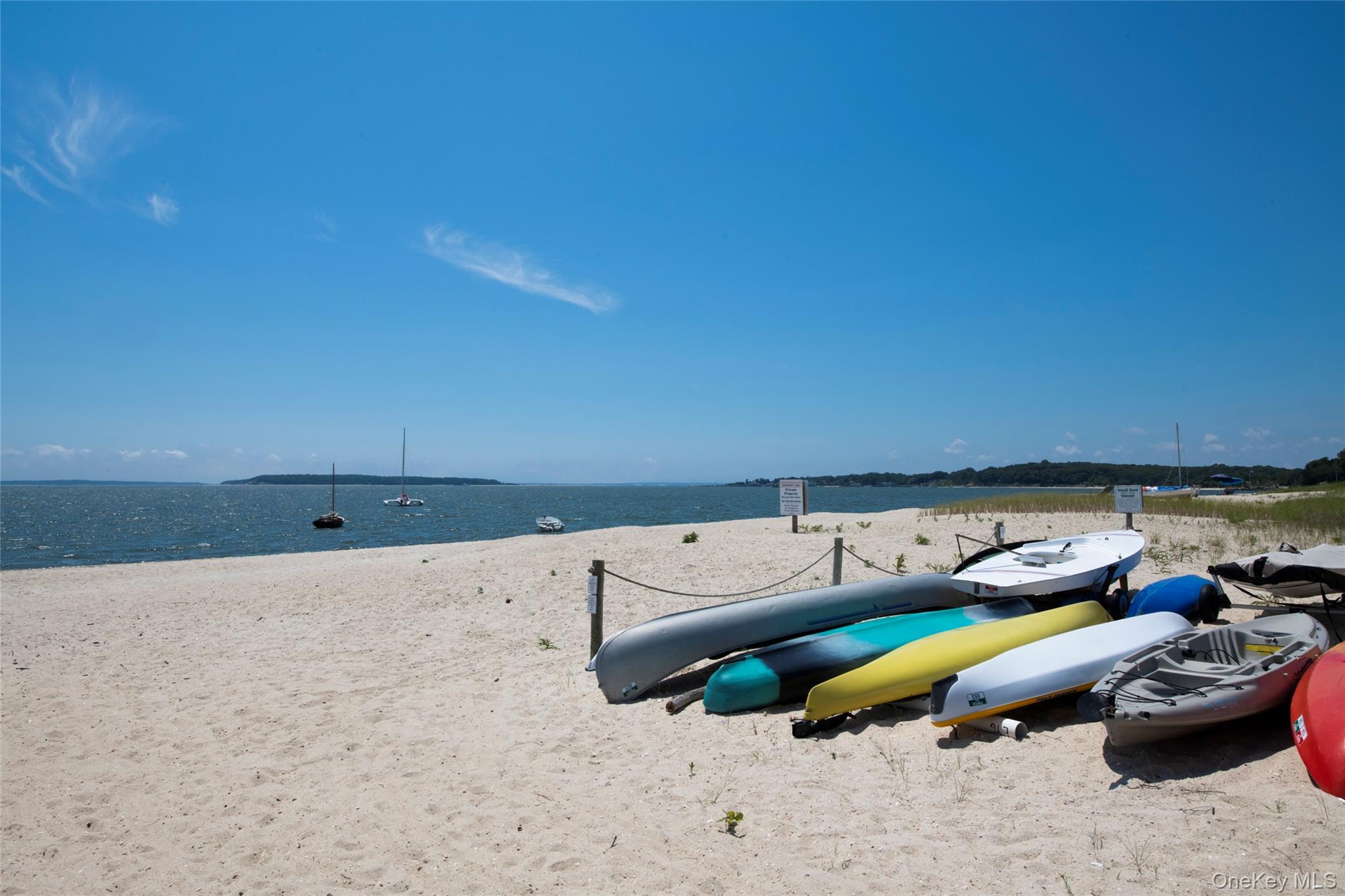 4075 Pequash Avenue, Cutchogue, NY 11935