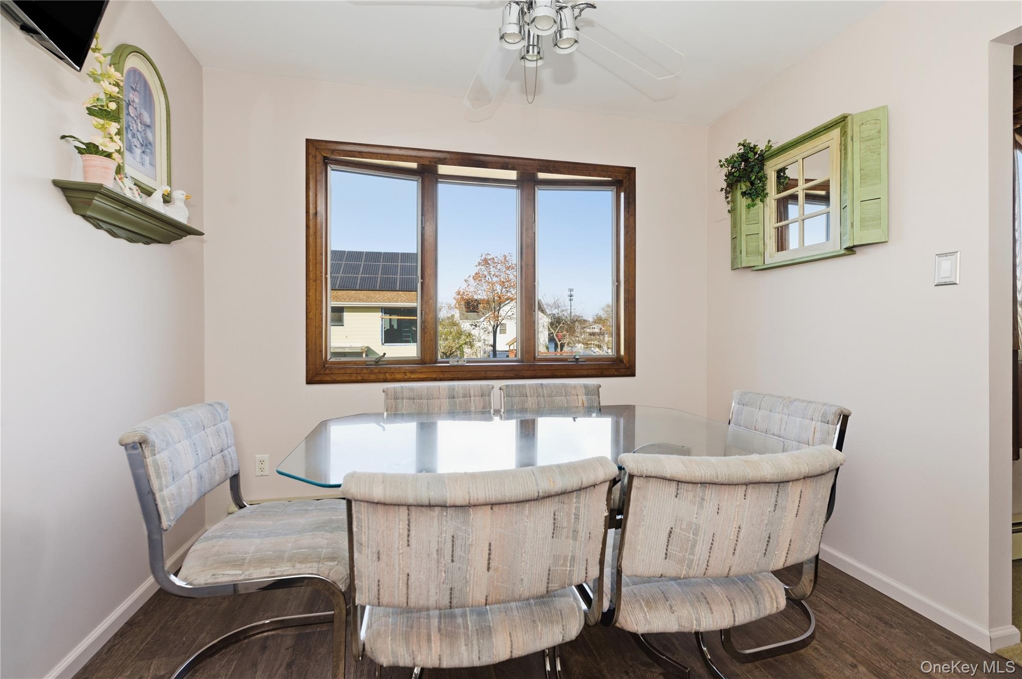 613 Smith Place, Oceanside, NY 11572