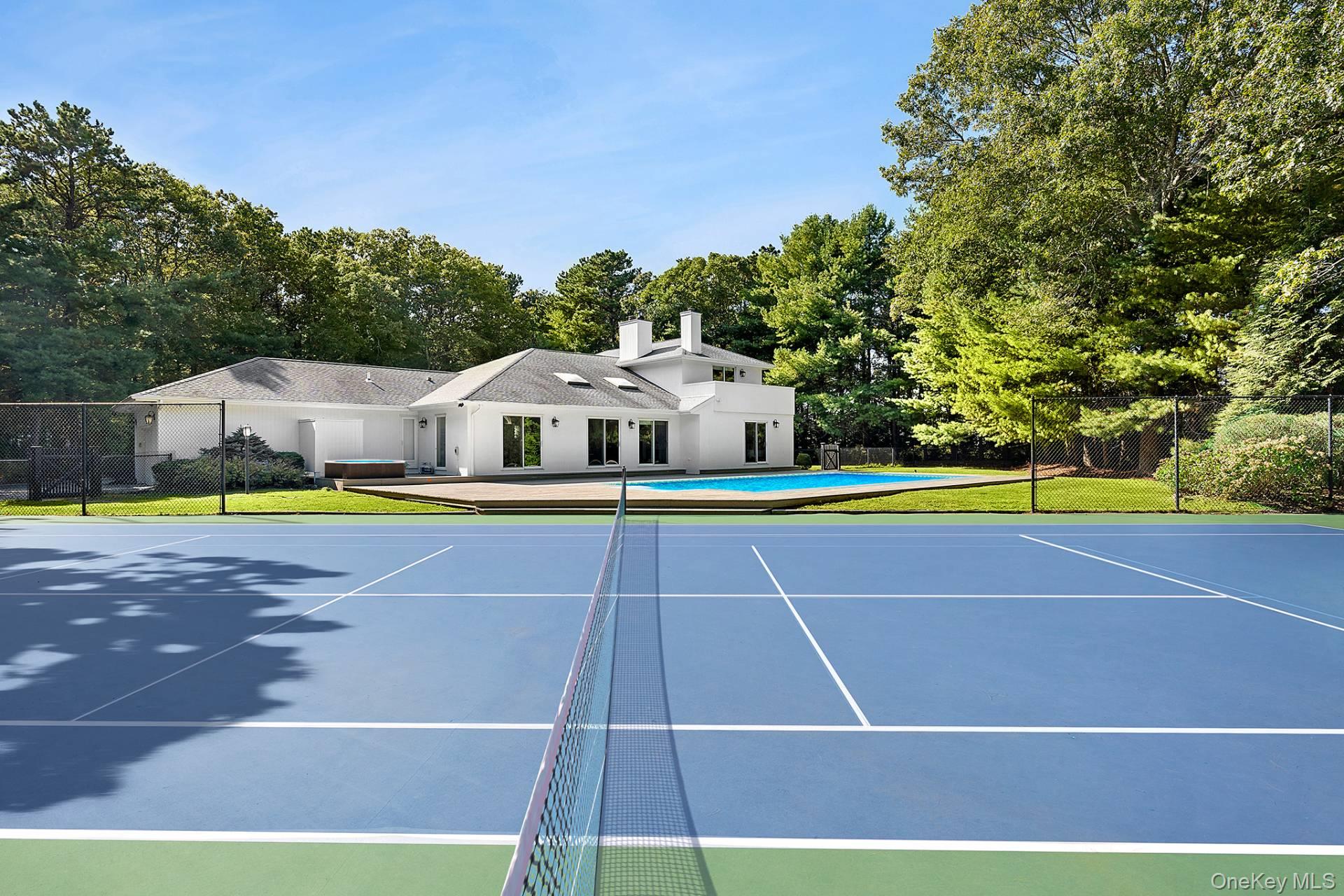 12 Blueberry Court, East Quogue, NY 11942