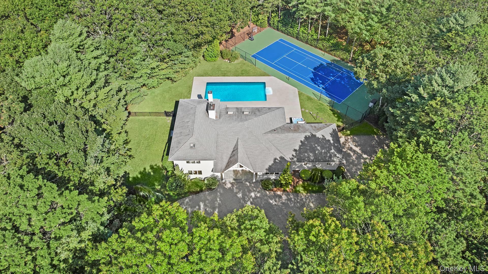 12 Blueberry Court, East Quogue, NY 11942