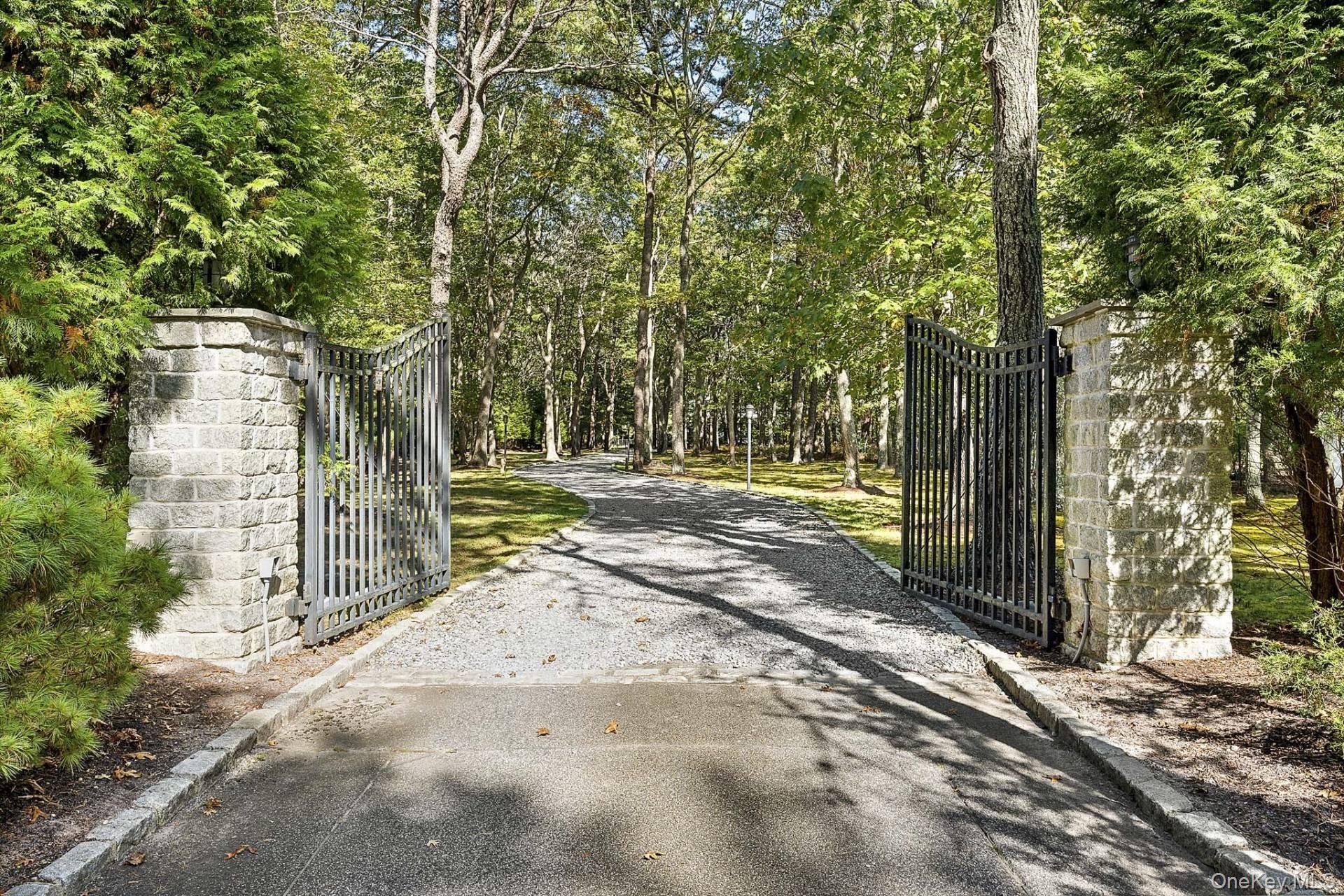 12 Blueberry Court, East Quogue, NY 11942