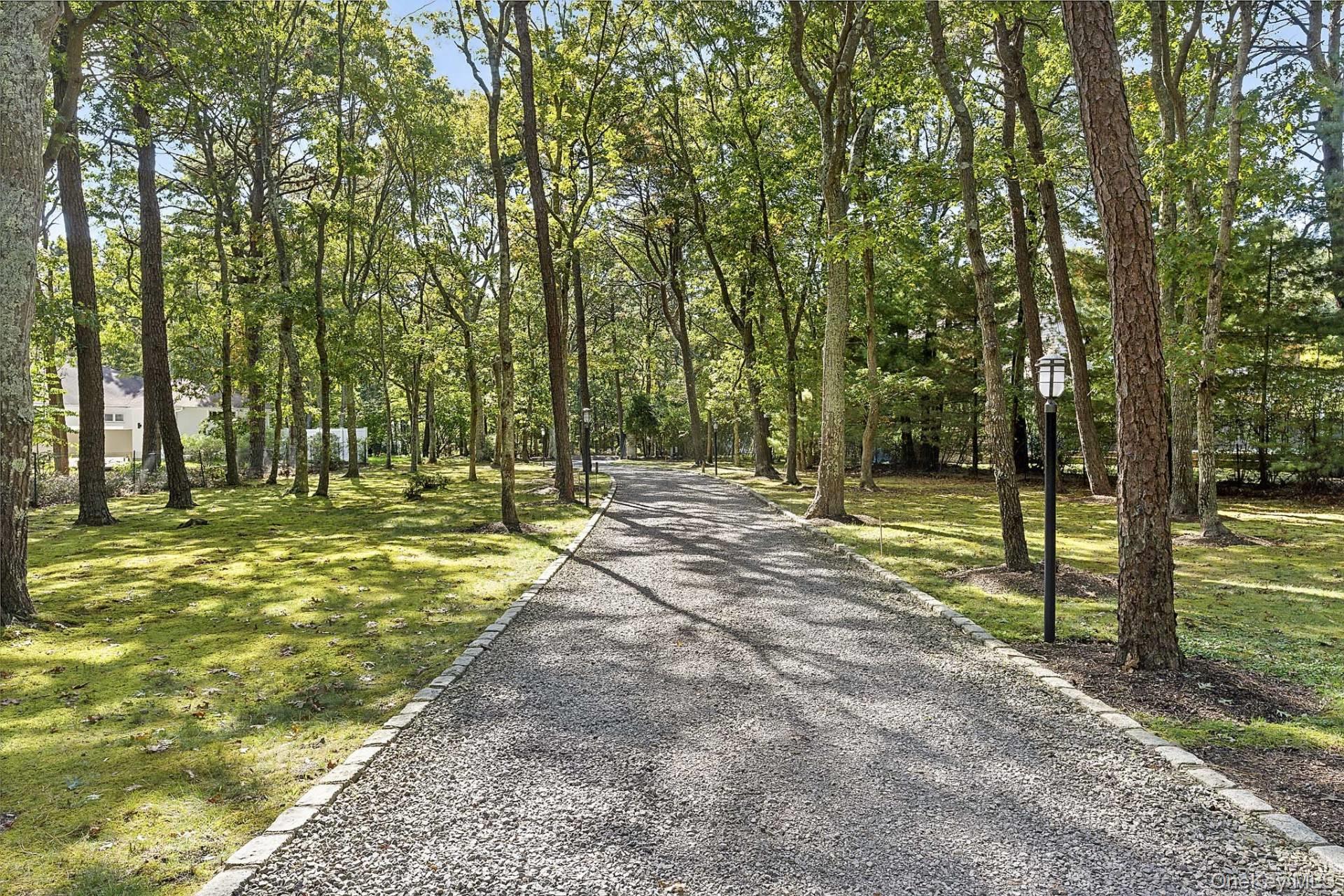 12 Blueberry Court, East Quogue, NY 11942