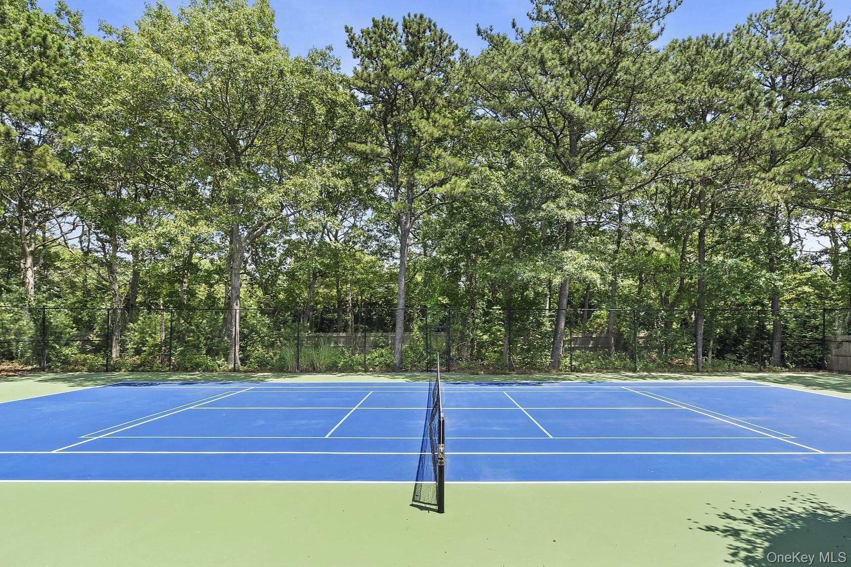 1 Blue Jay Way, East Quogue, NY 11942