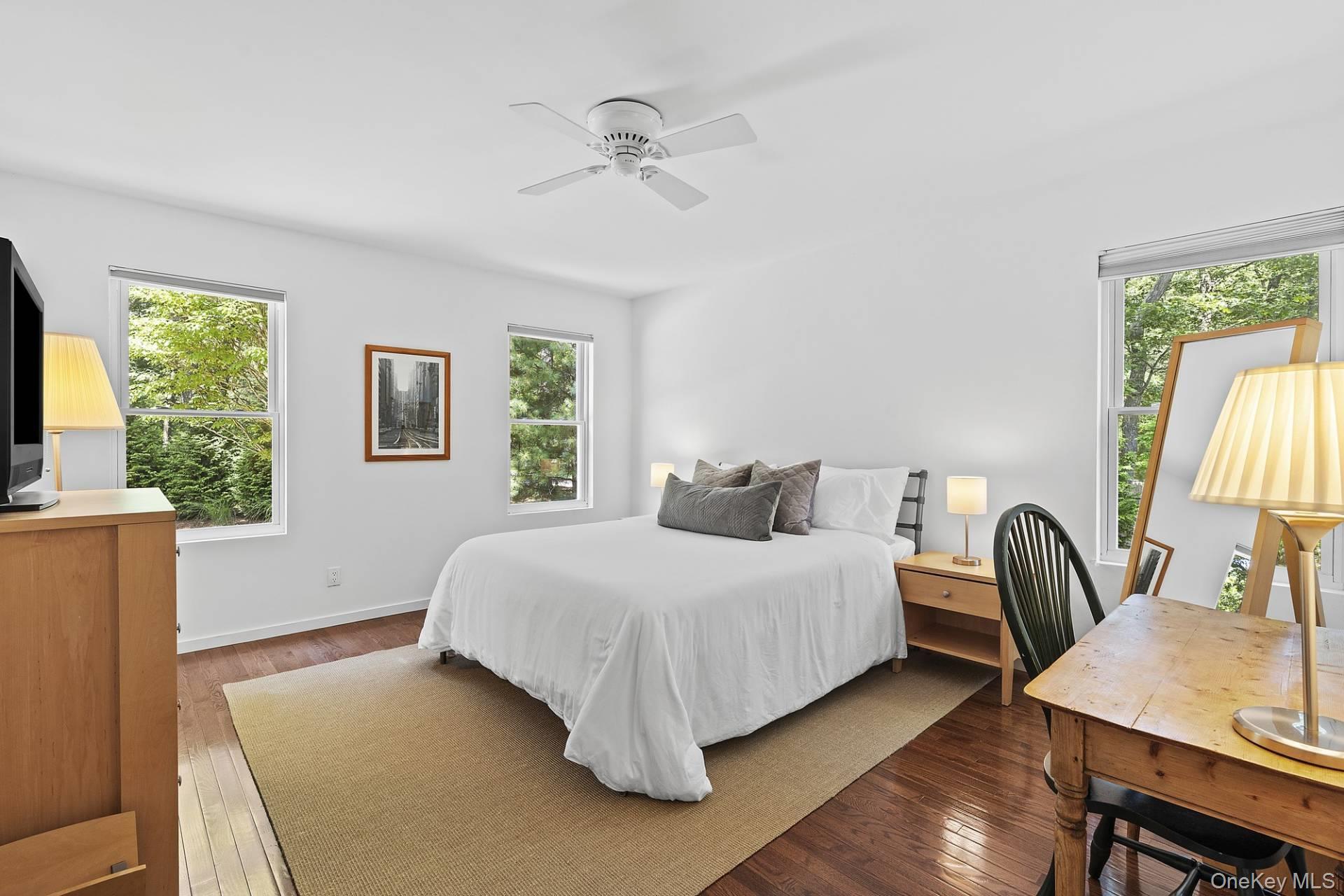 1 Blue Jay Way, East Quogue, NY 11942