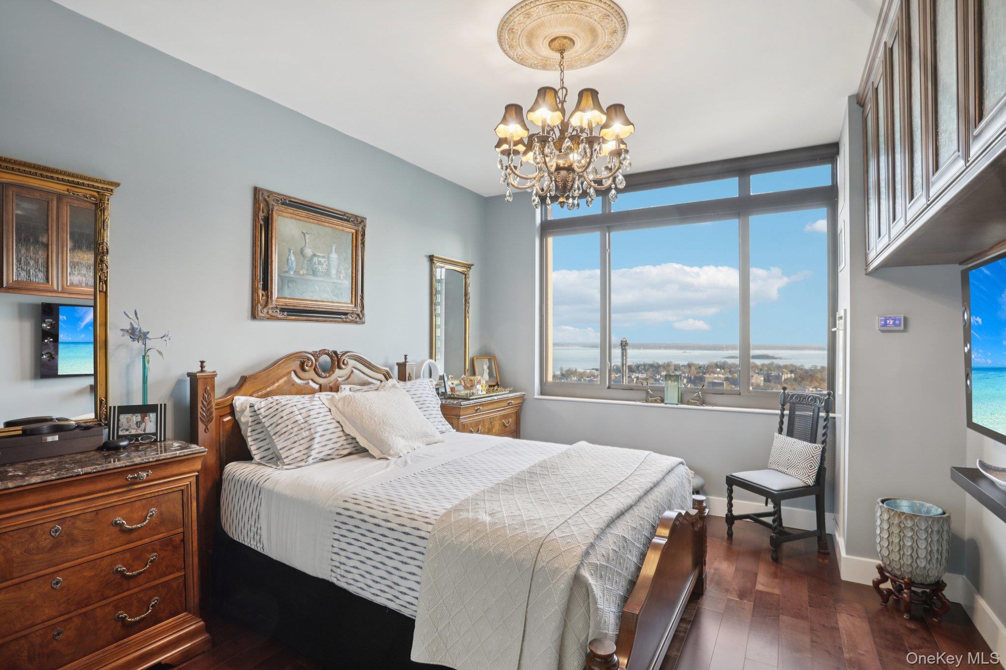 175 Huguenot Street # 2403, New Rochelle, NY 10801