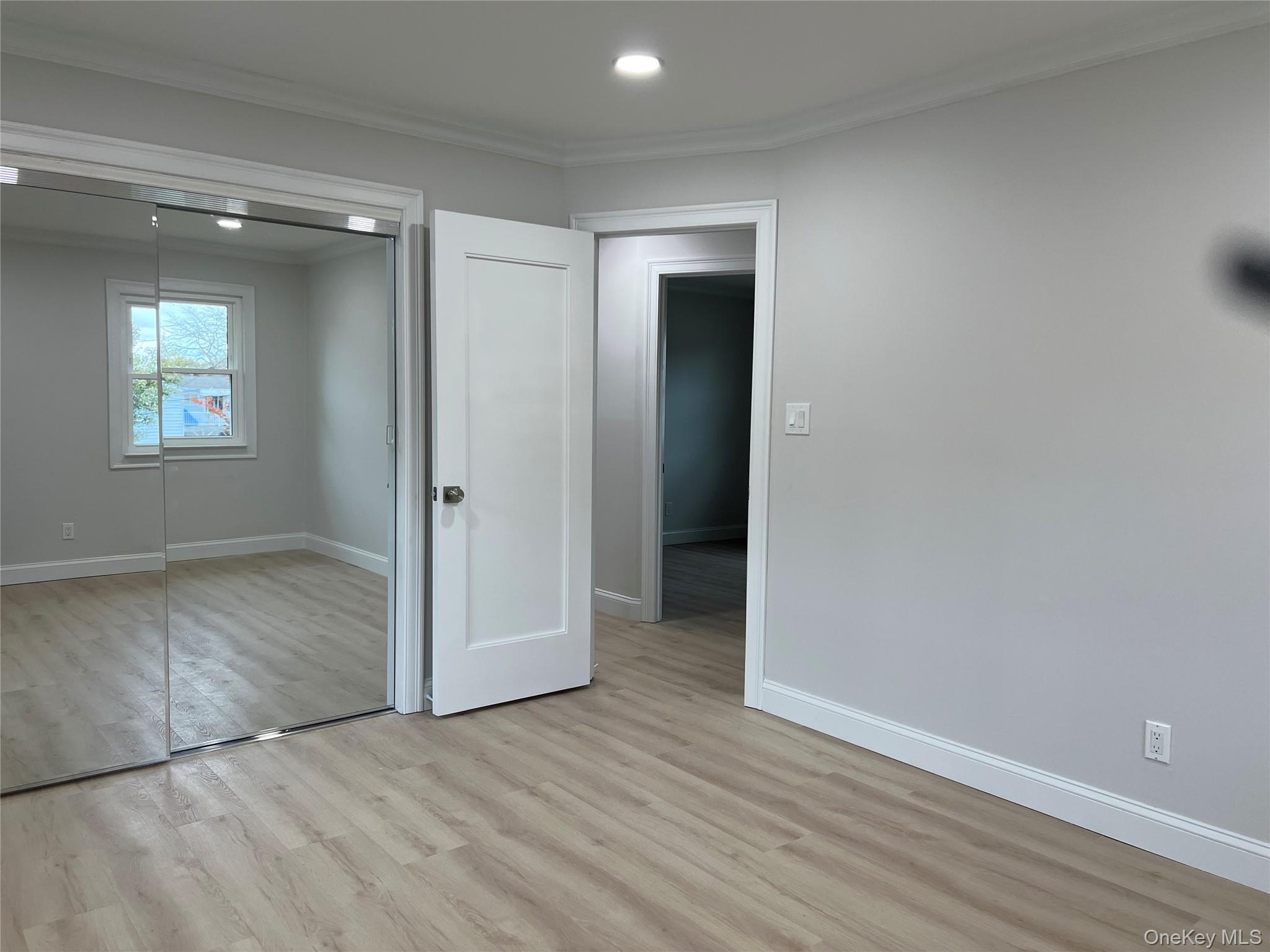 683 Old Bethpage Road, Plainview, NY 11804