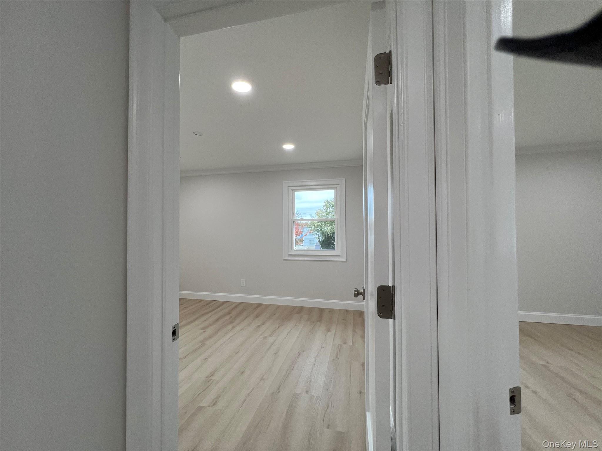 683 Old Bethpage Road, Plainview, NY 11804