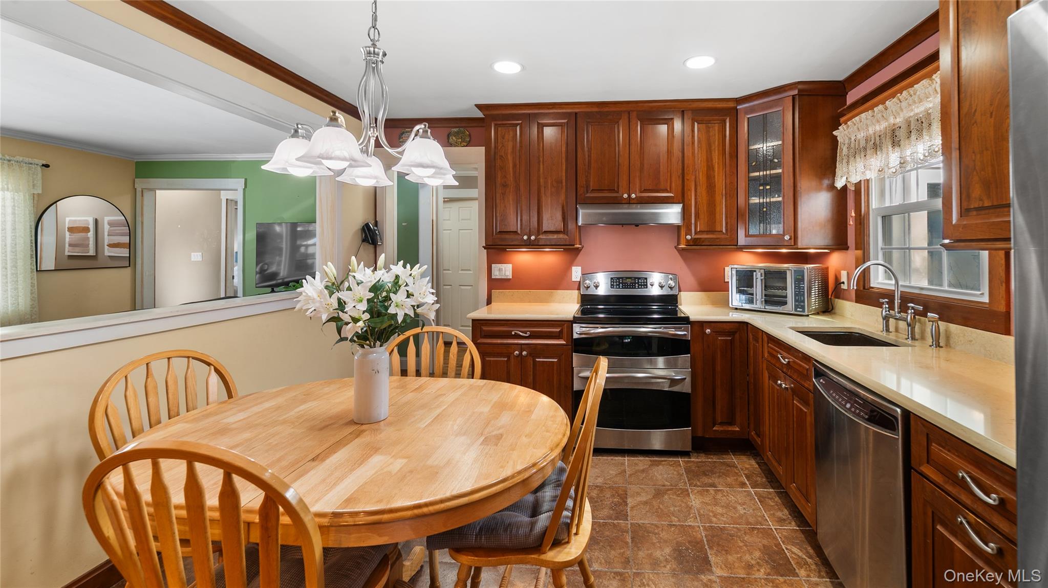 2880 Brookfield Drive, Yorktown Heights, NY 10598