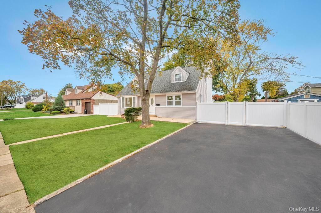 2737 Sheila Court, East Meadow, NY 11554