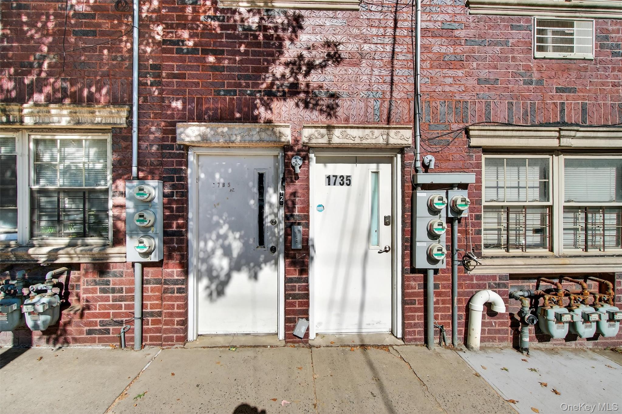 1735 Mansion Street, Bronx, NY 10460