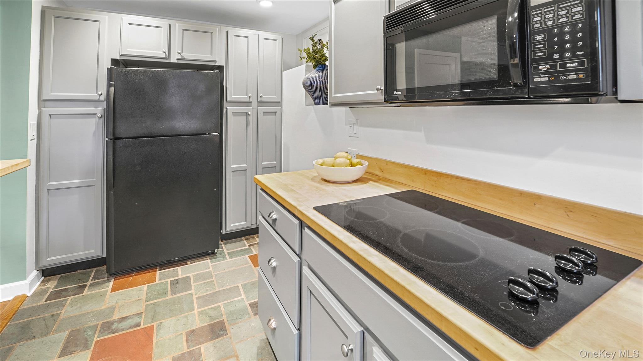 4 Bridge Lane, Croton-on-Hudson, NY 10520