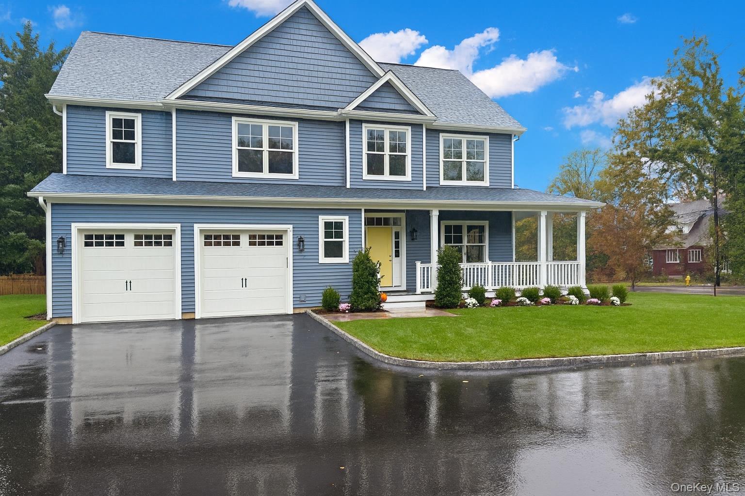 38 N Woodhull Road, Huntington, NY 11743