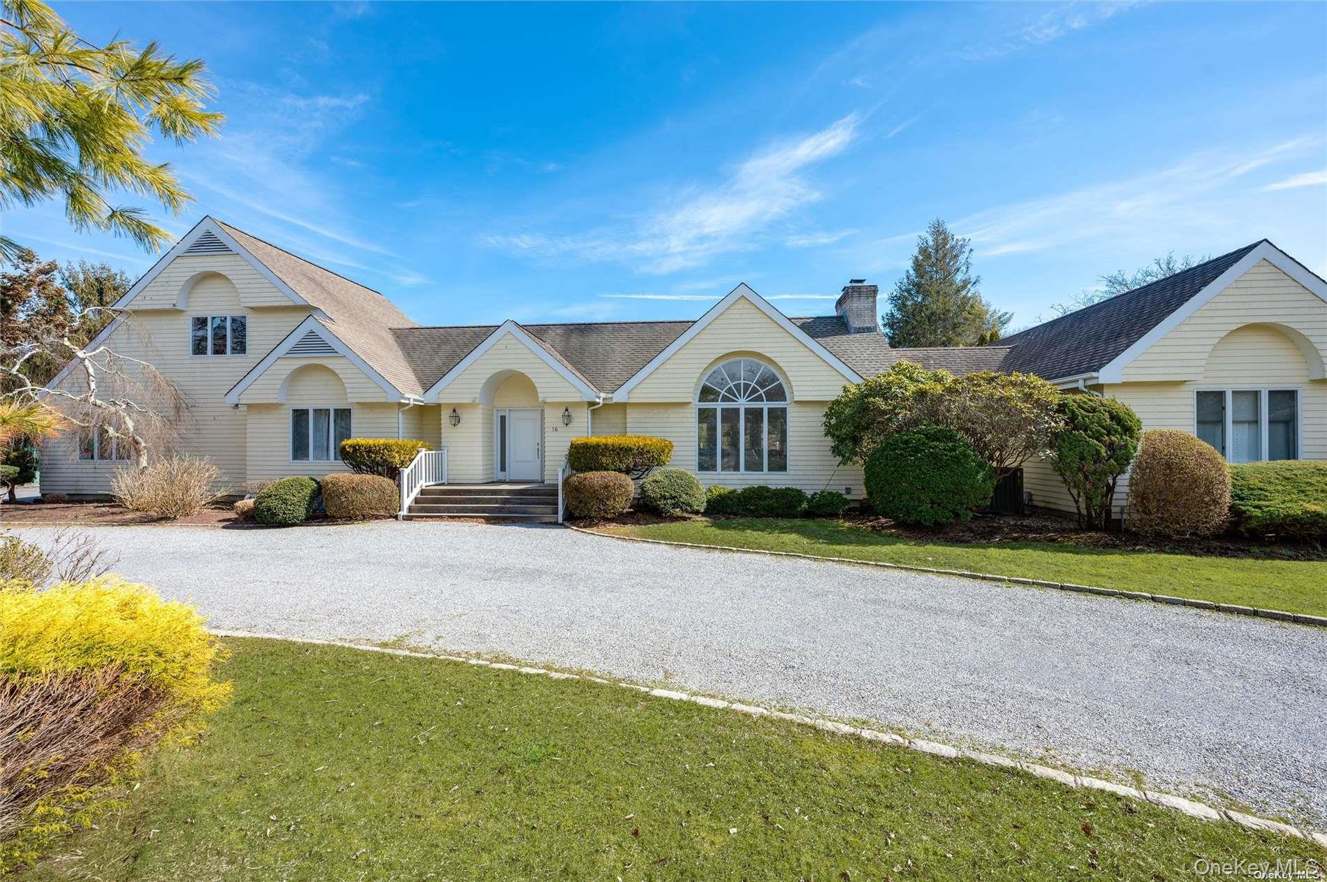 16 Laila Lane, Remsenburg, NY 11960