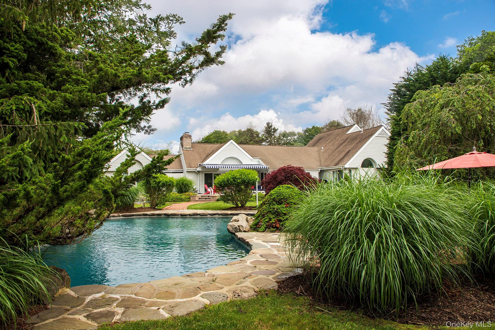 16 Laila Lane, Remsenburg, NY 11960