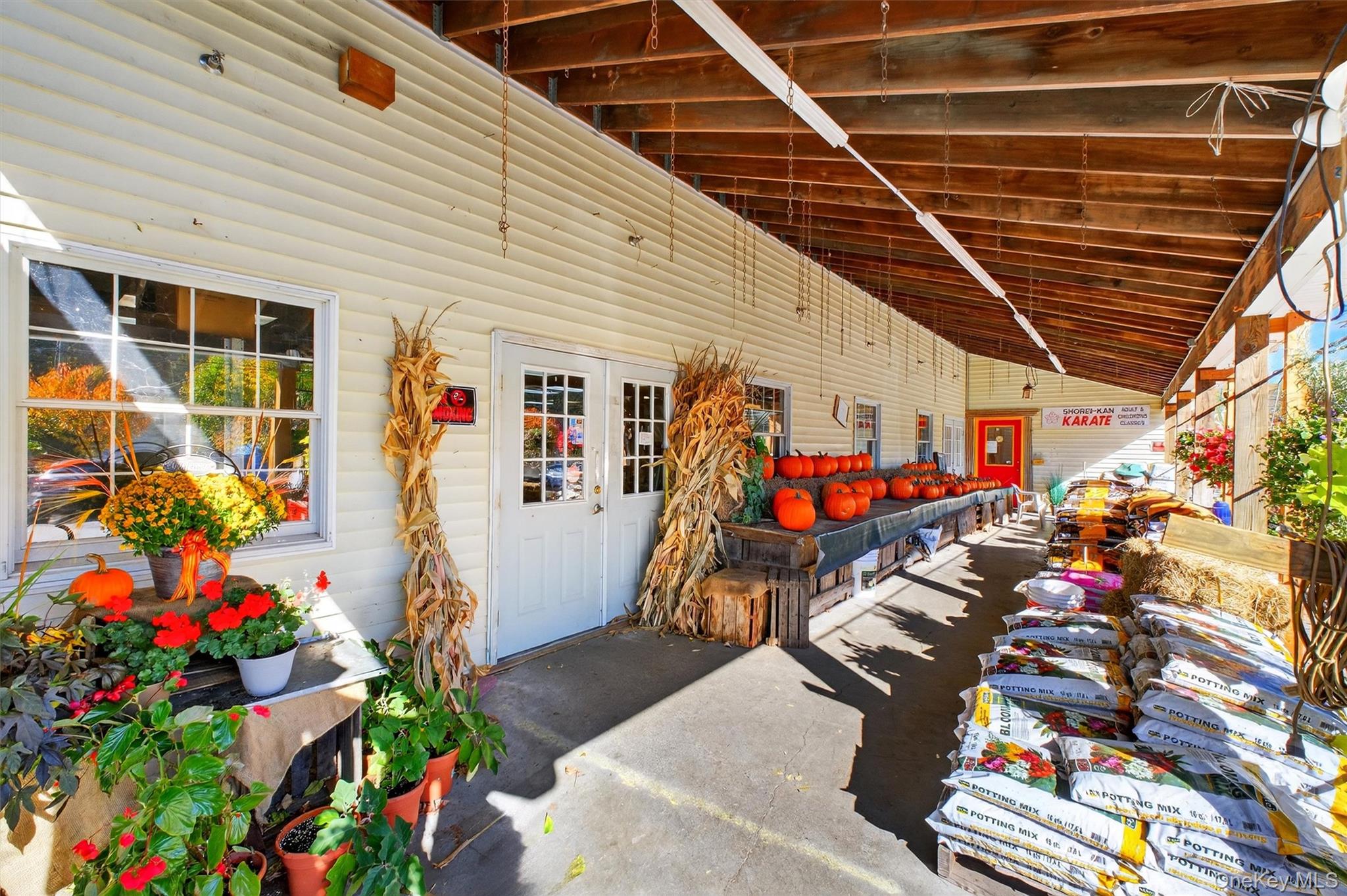 1062 Oregon Road, Cortlandt Manor, NY 10567