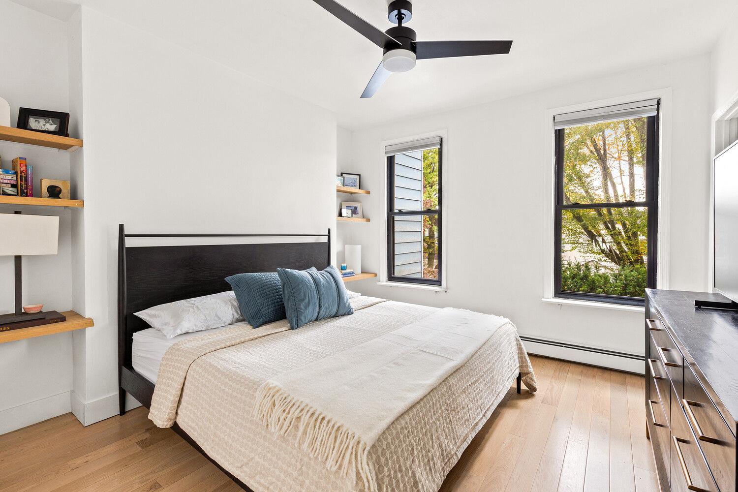 13 REEVE Place, Brooklyn, NY 11218