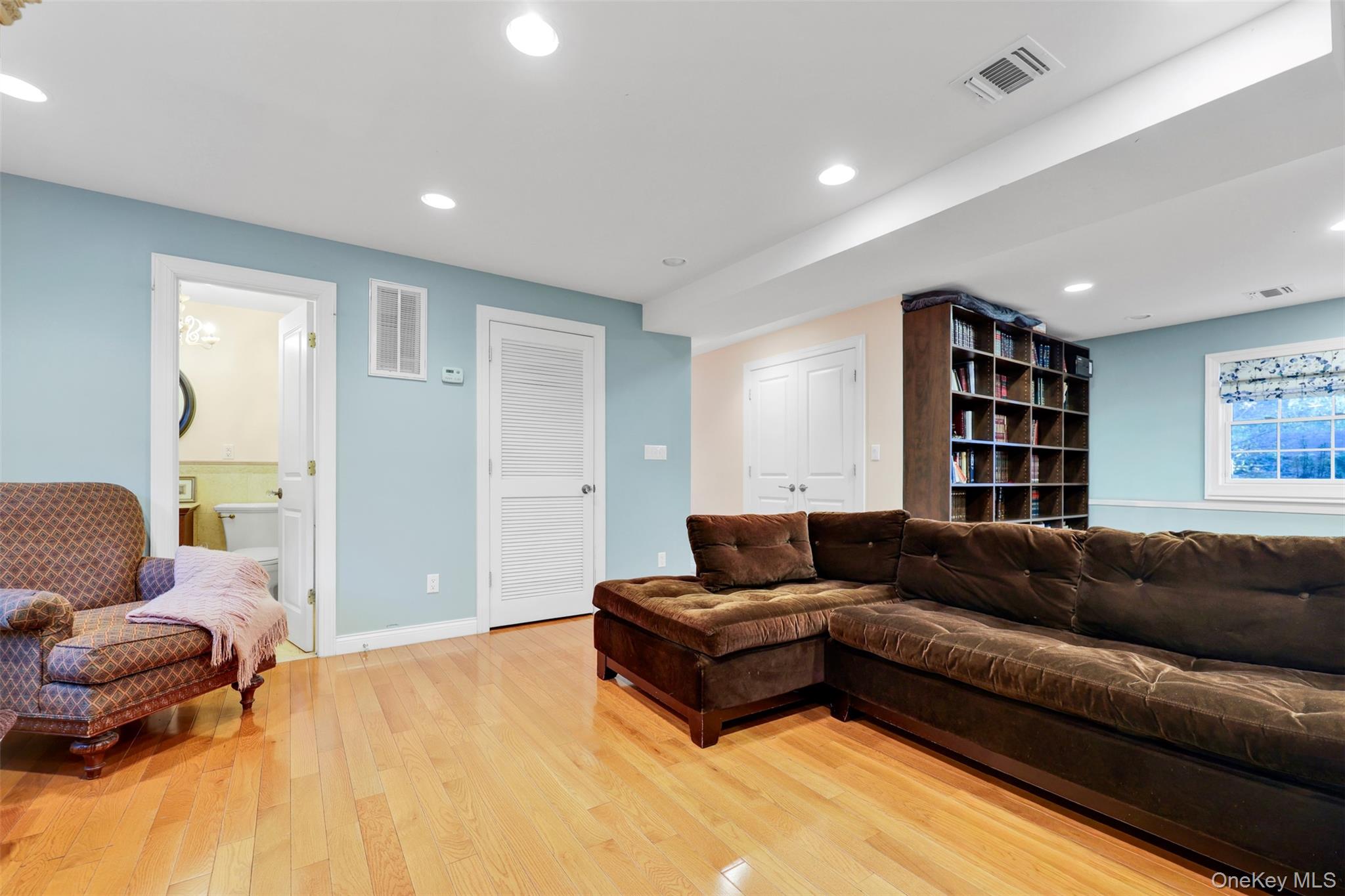 3 Kakiat Lane, Spring Valley, NY 10977