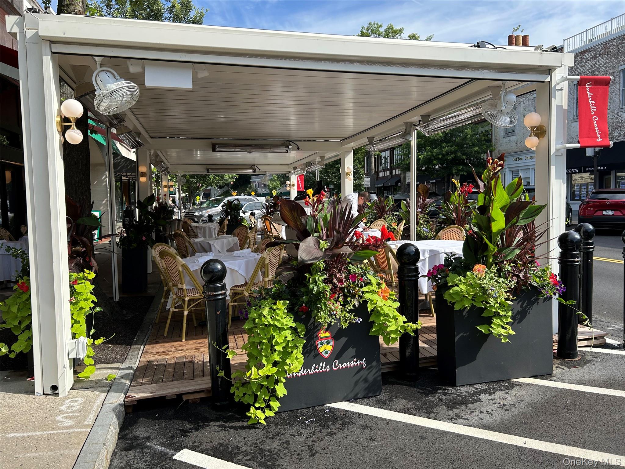 56 Pondfield Road W # 4A, Bronxville, NY 10708