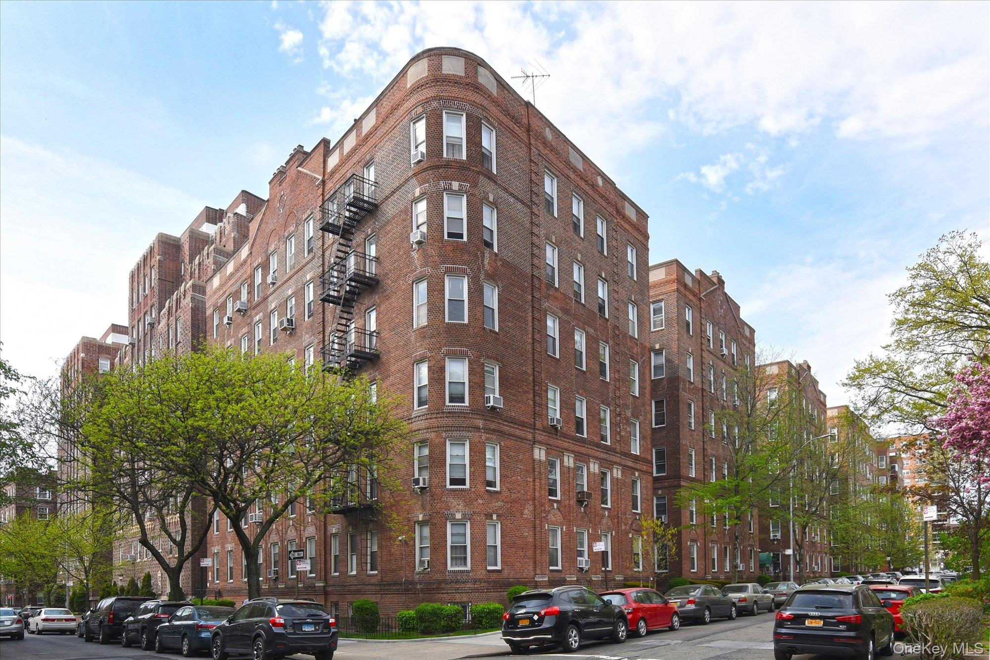 111-15 75th Avenue # #2C, Forest Hills, NY 11375