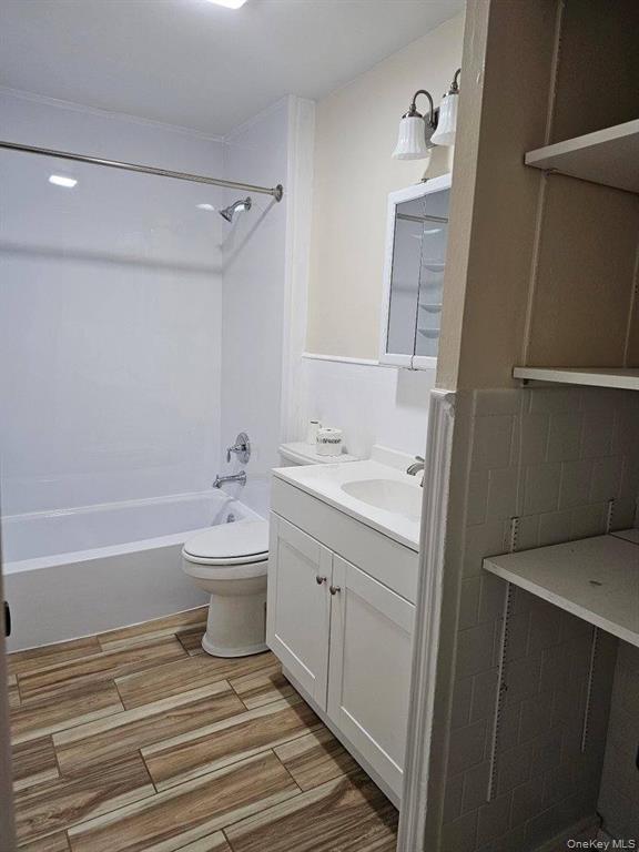 596 Milton Unit #2 Turnpike, Highland, NY 12528