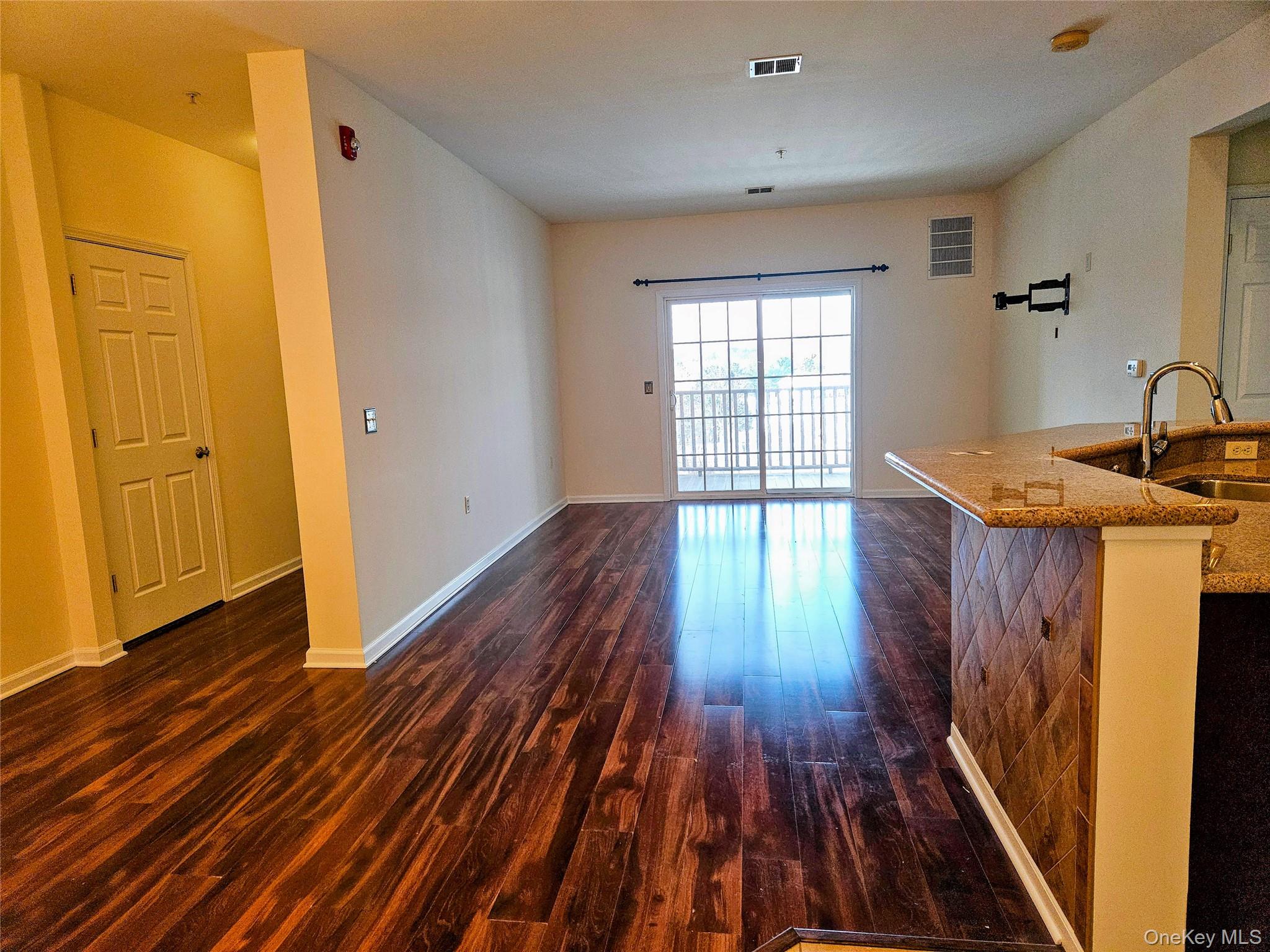 934 Tower Ridge Circle, Middletown, NY 10941