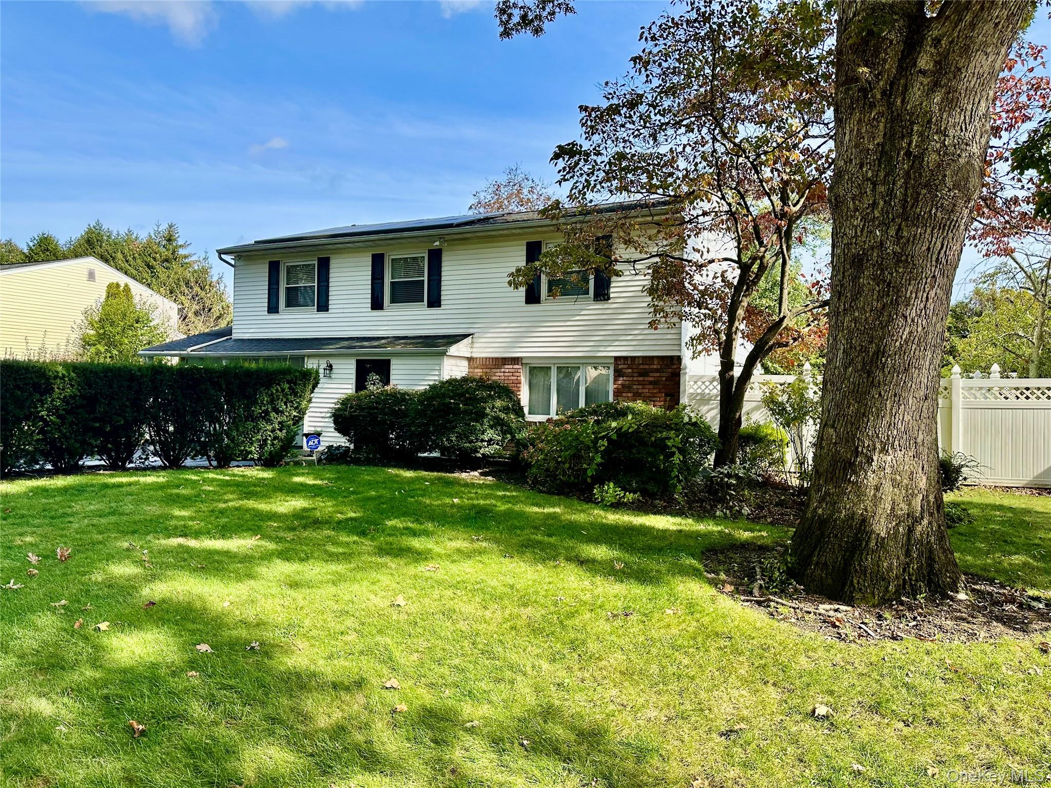 155 Alexander Avenue, Nesconset, NY 11767