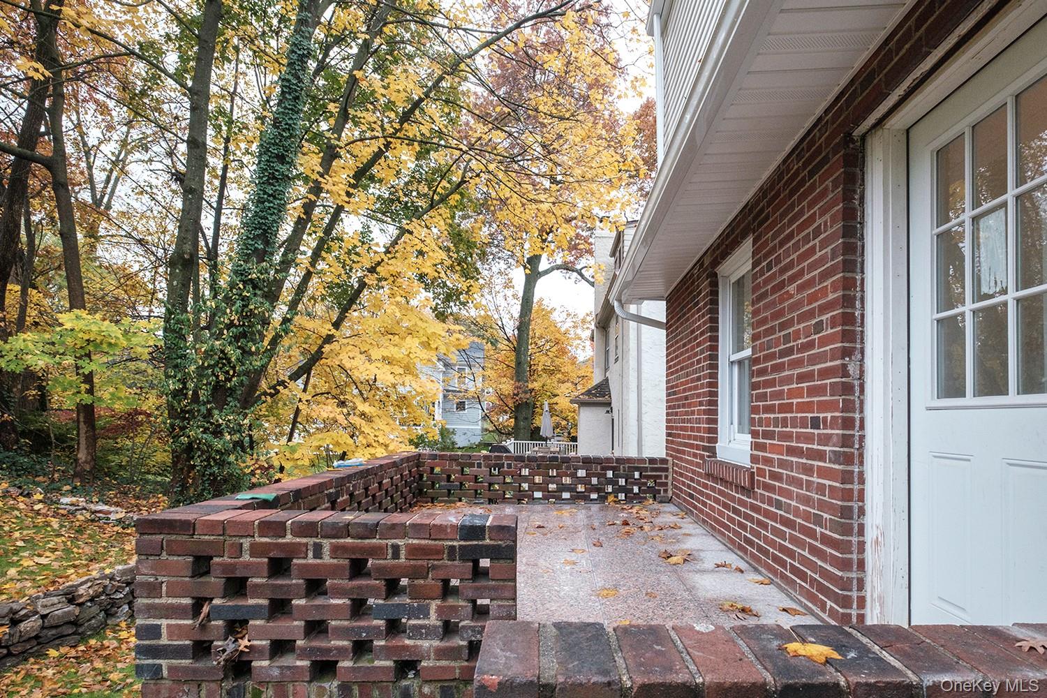 4 Pine Brook Drive, Larchmont, NY 10538