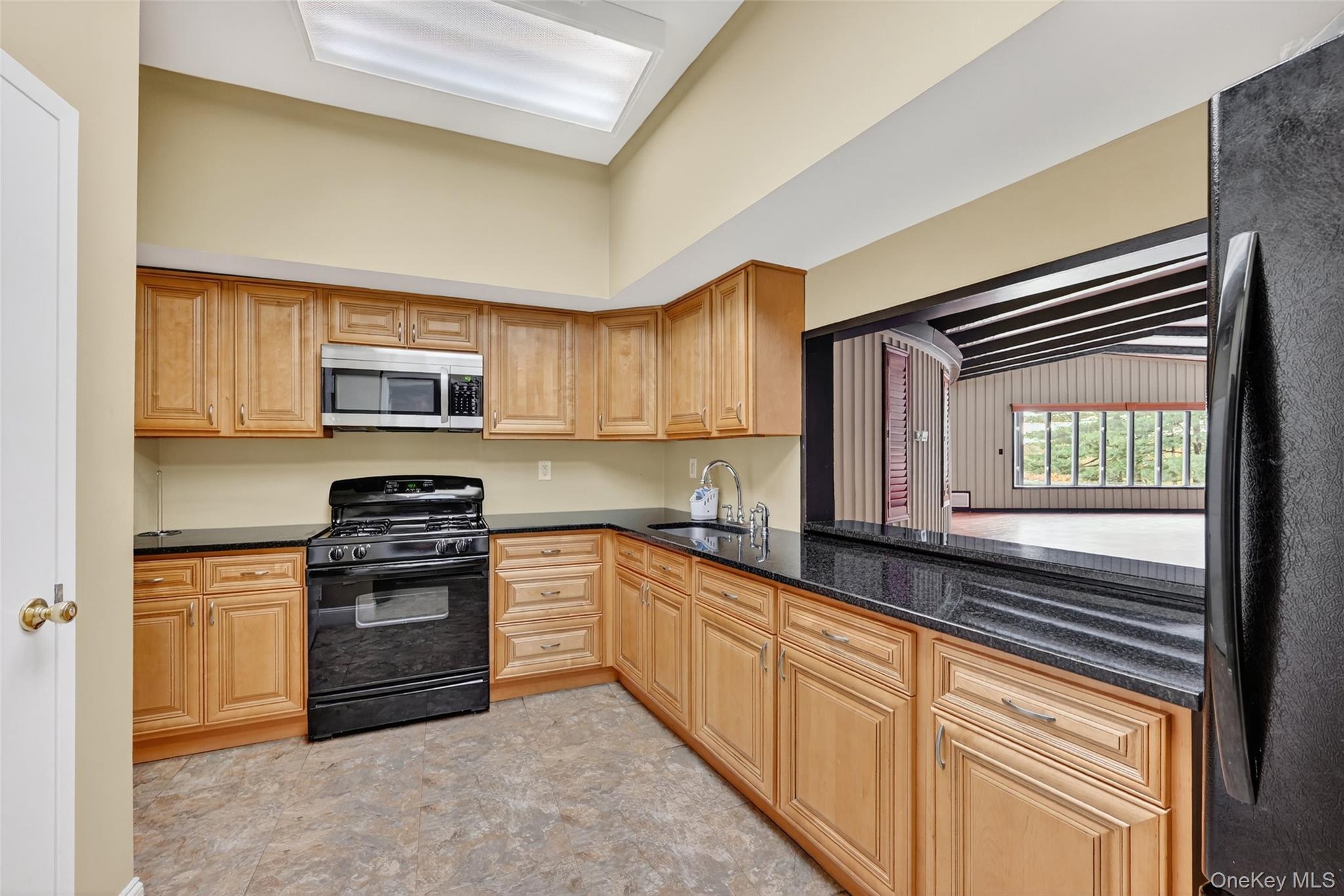 366 Country Club Lane, Pomona, NY 10970