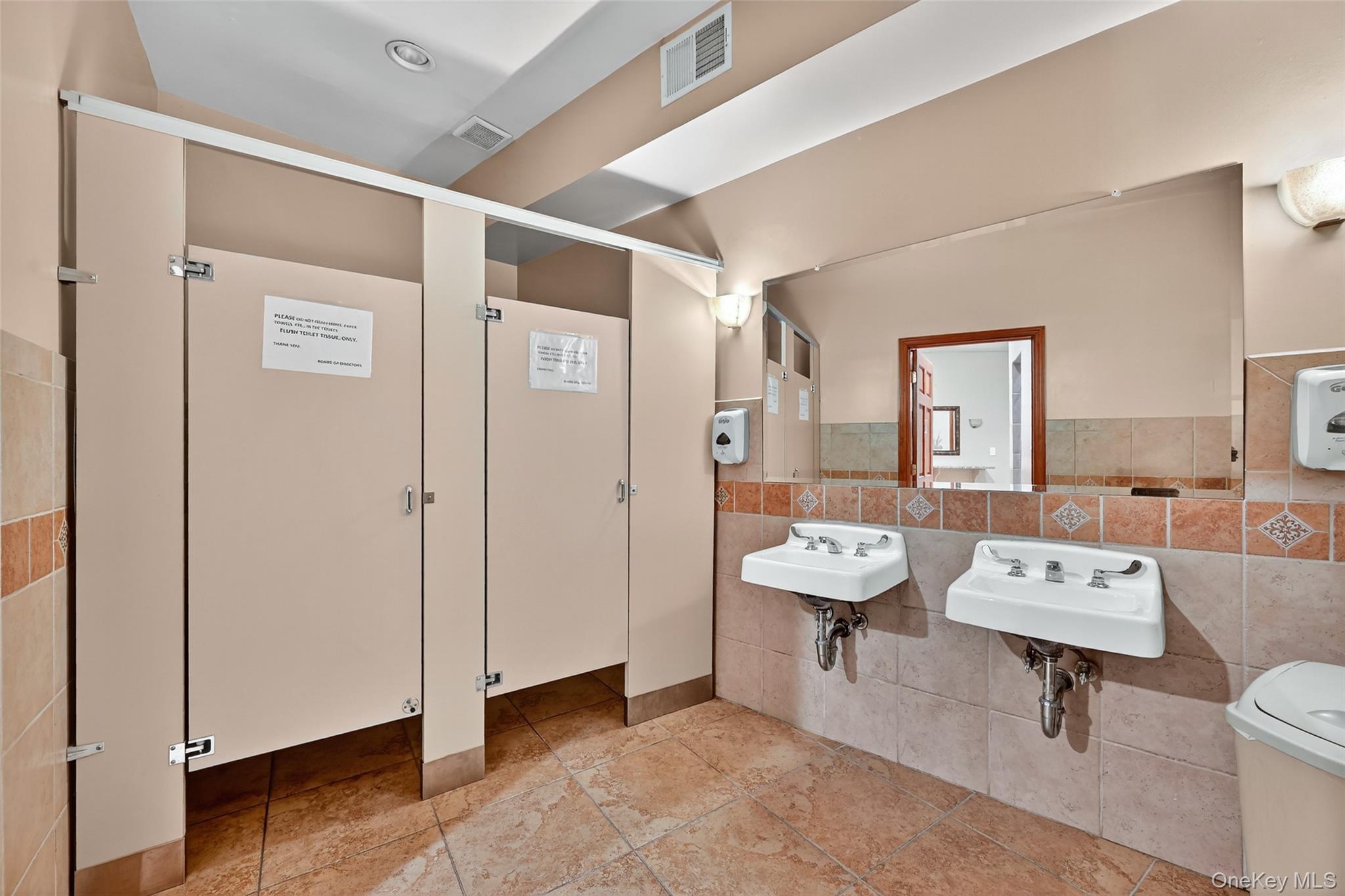 366 Country Club Lane, Pomona, NY 10970