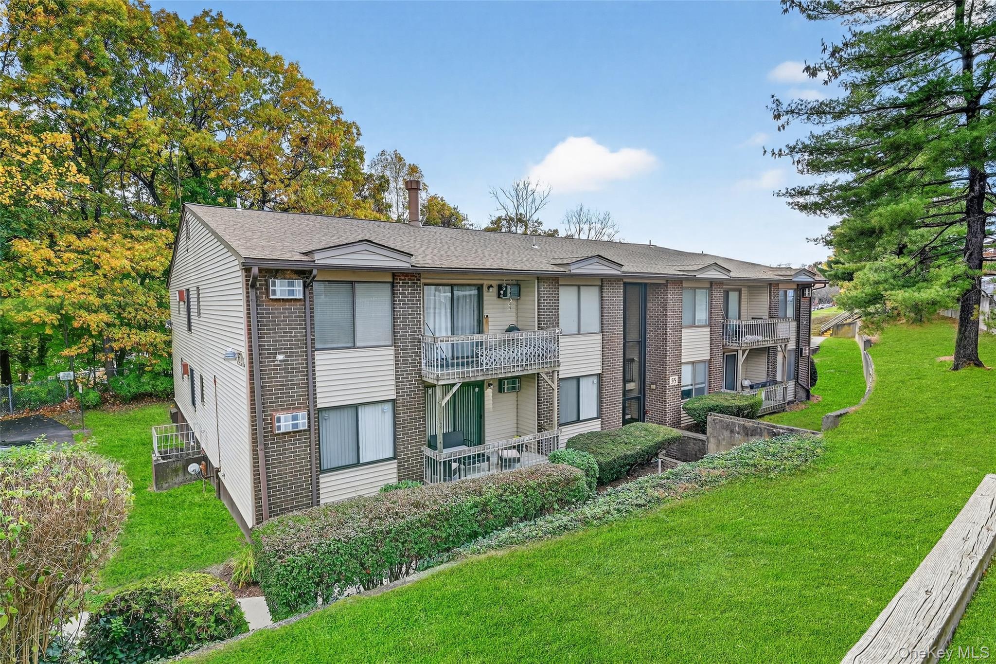 366 Country Club Lane, Pomona, NY 10970