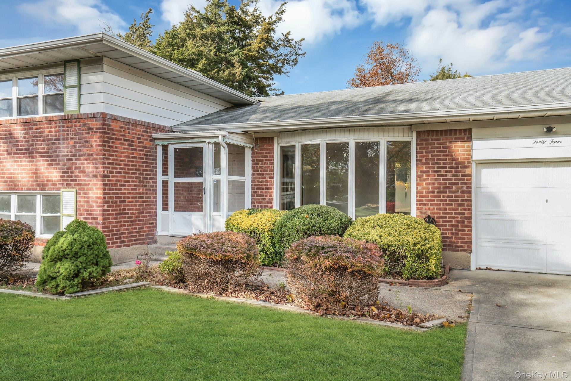 44 Delaware Avenue, Commack, NY 11725