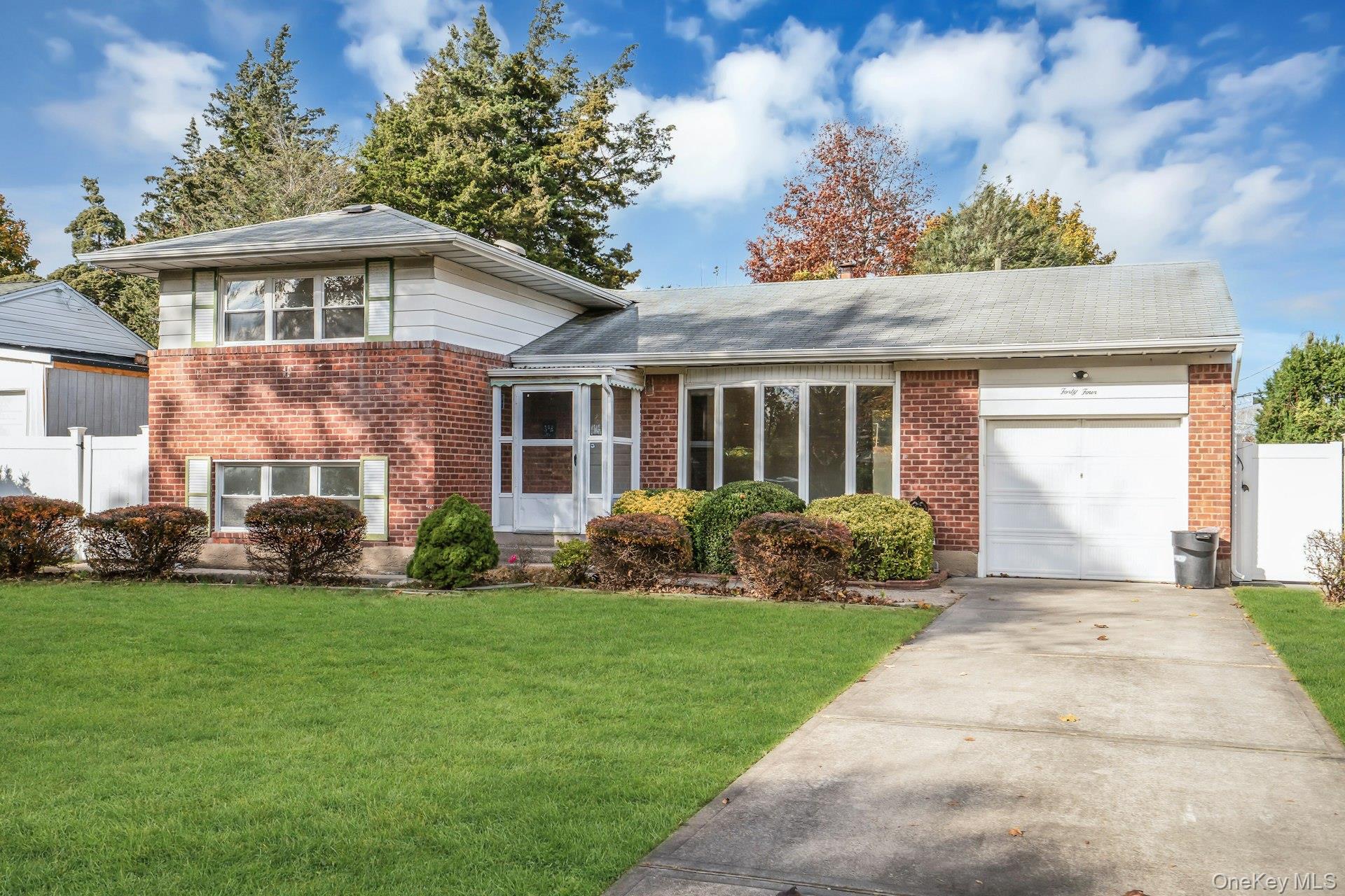 44 Delaware Avenue, Commack, NY 11725