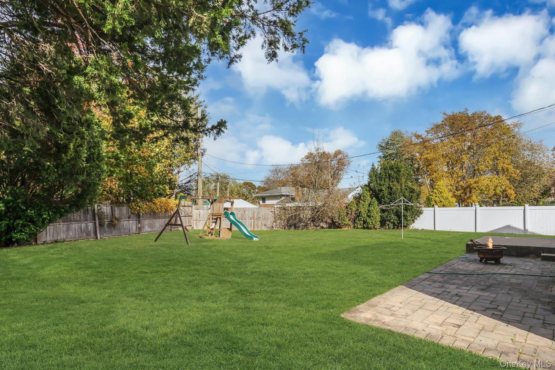 44 Delaware Avenue, Commack, NY 11725