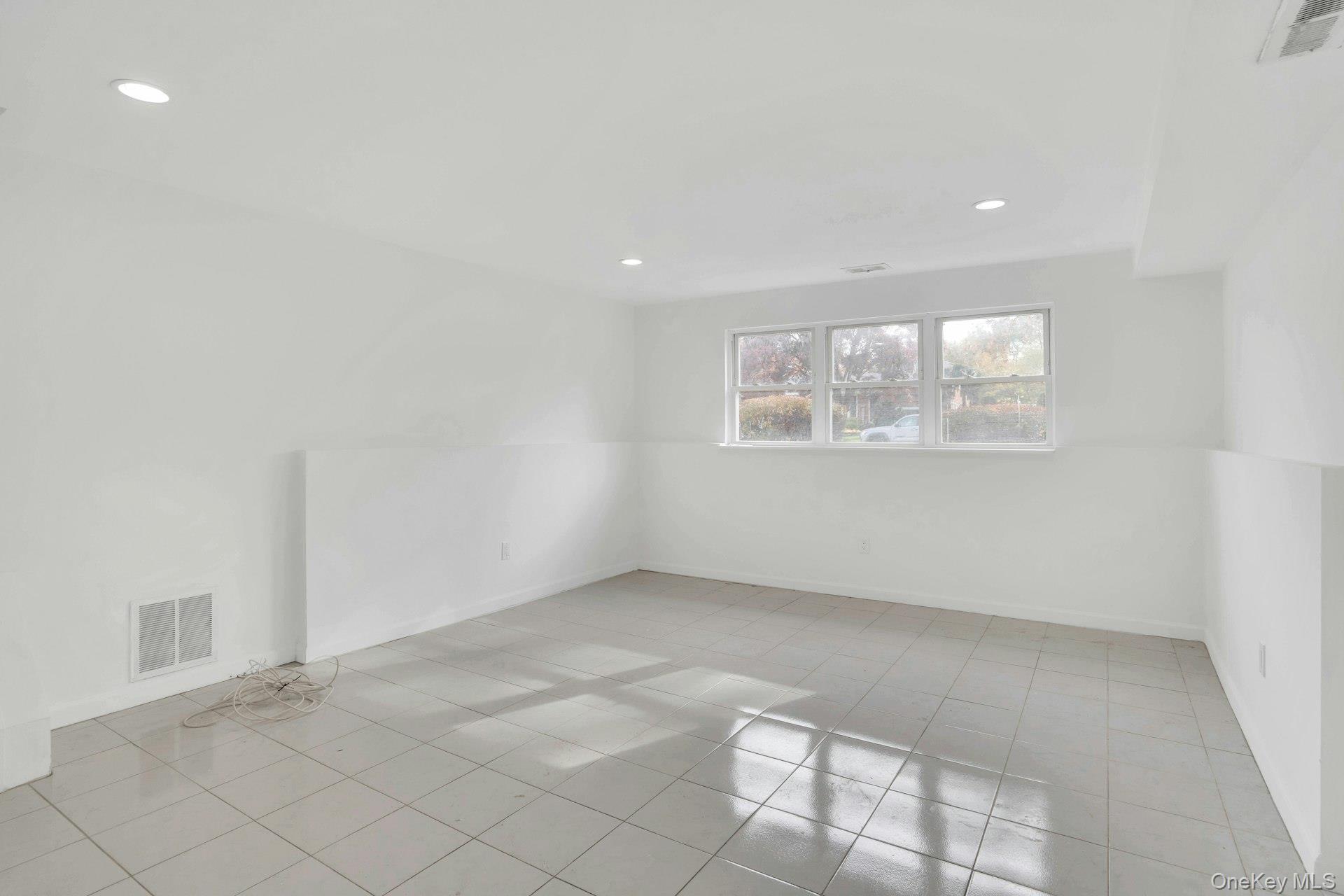 44 Delaware Avenue, Commack, NY 11725