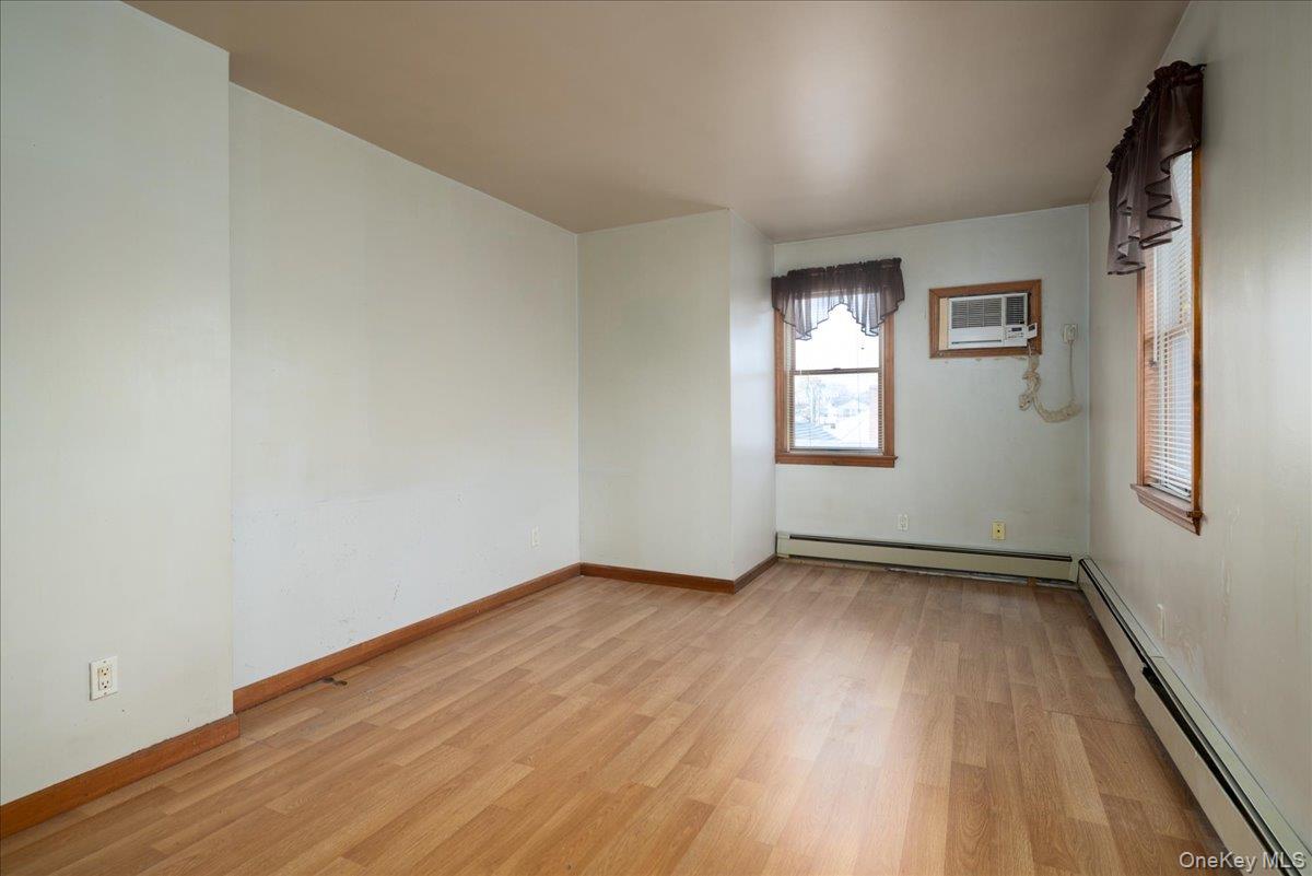 6 Nelson Street, Elmont, NY 11003