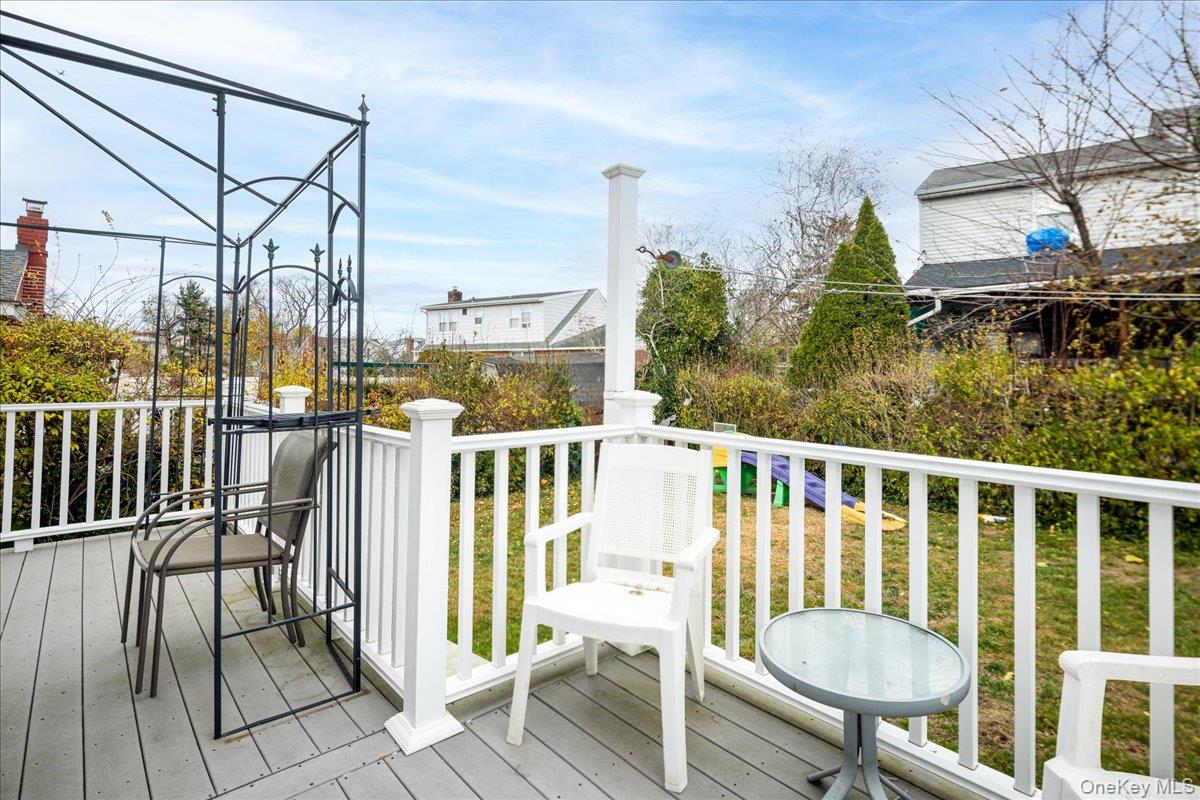 6 Nelson Street, Elmont, NY 11003