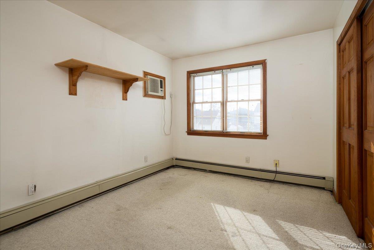 6 Nelson Street, Elmont, NY 11003