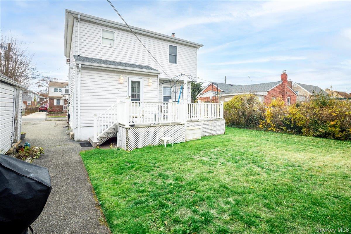 6 Nelson Street, Elmont, NY 11003