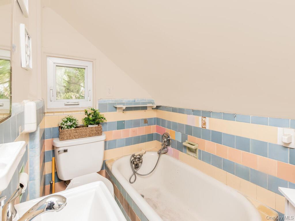 83 Alta Avenue, Yonkers, NY 10705