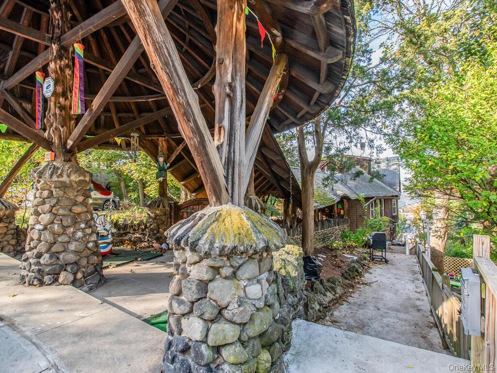 83 Alta Avenue, Yonkers, NY 10705