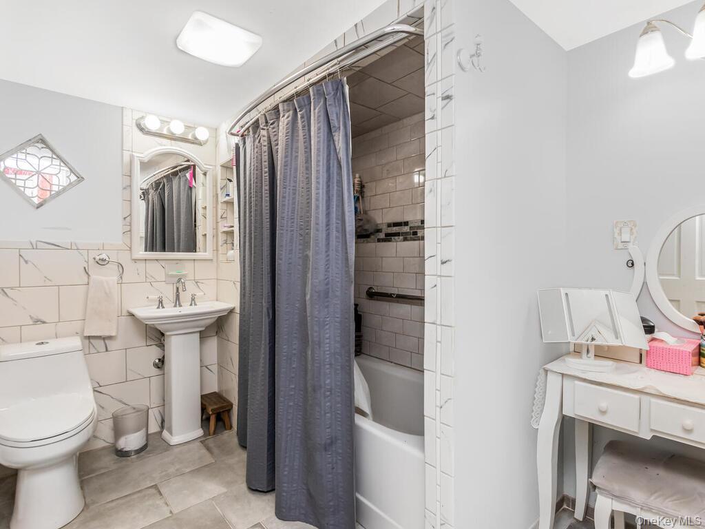 83 Alta Avenue, Yonkers, NY 10705