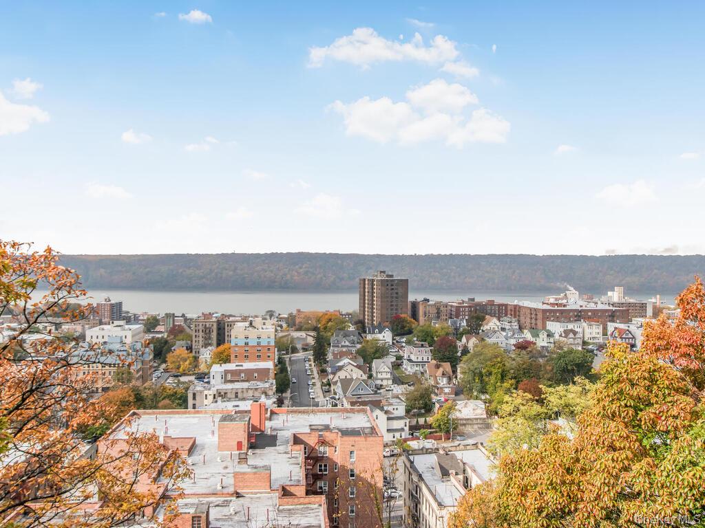 83 Alta Avenue, Yonkers, NY 10705