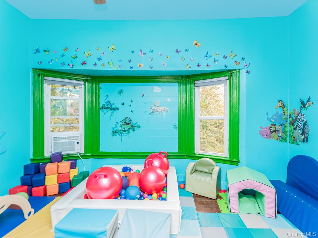 83 Alta Avenue, Yonkers, NY 10705